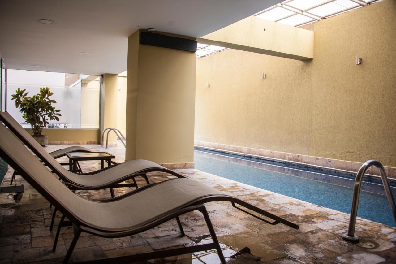 Deluxe apartment Metroplaza Quito Esterno foto