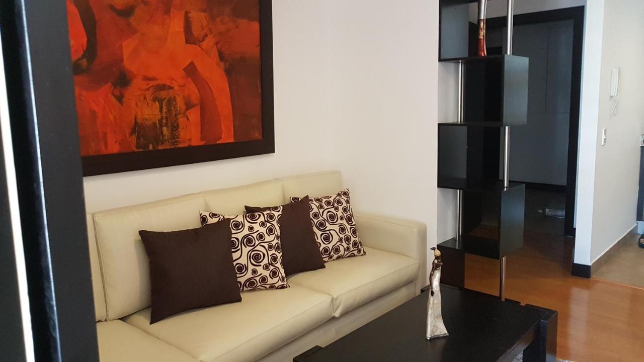 Deluxe apartment Metroplaza Quito Esterno foto